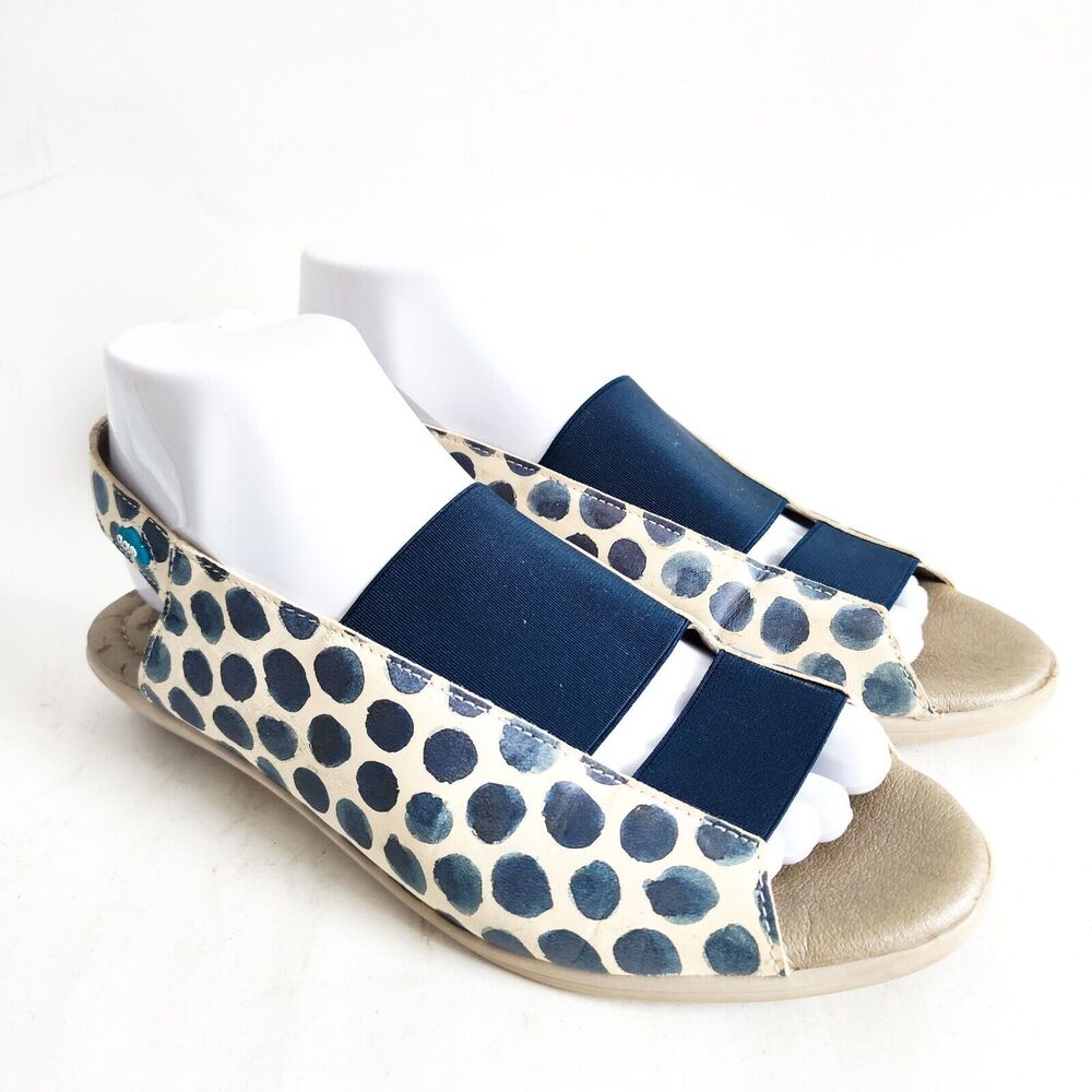 Cloud Sandals 38 / 7 Polka Dot Comfort Slingback Leather Blue‎ Circles Colette